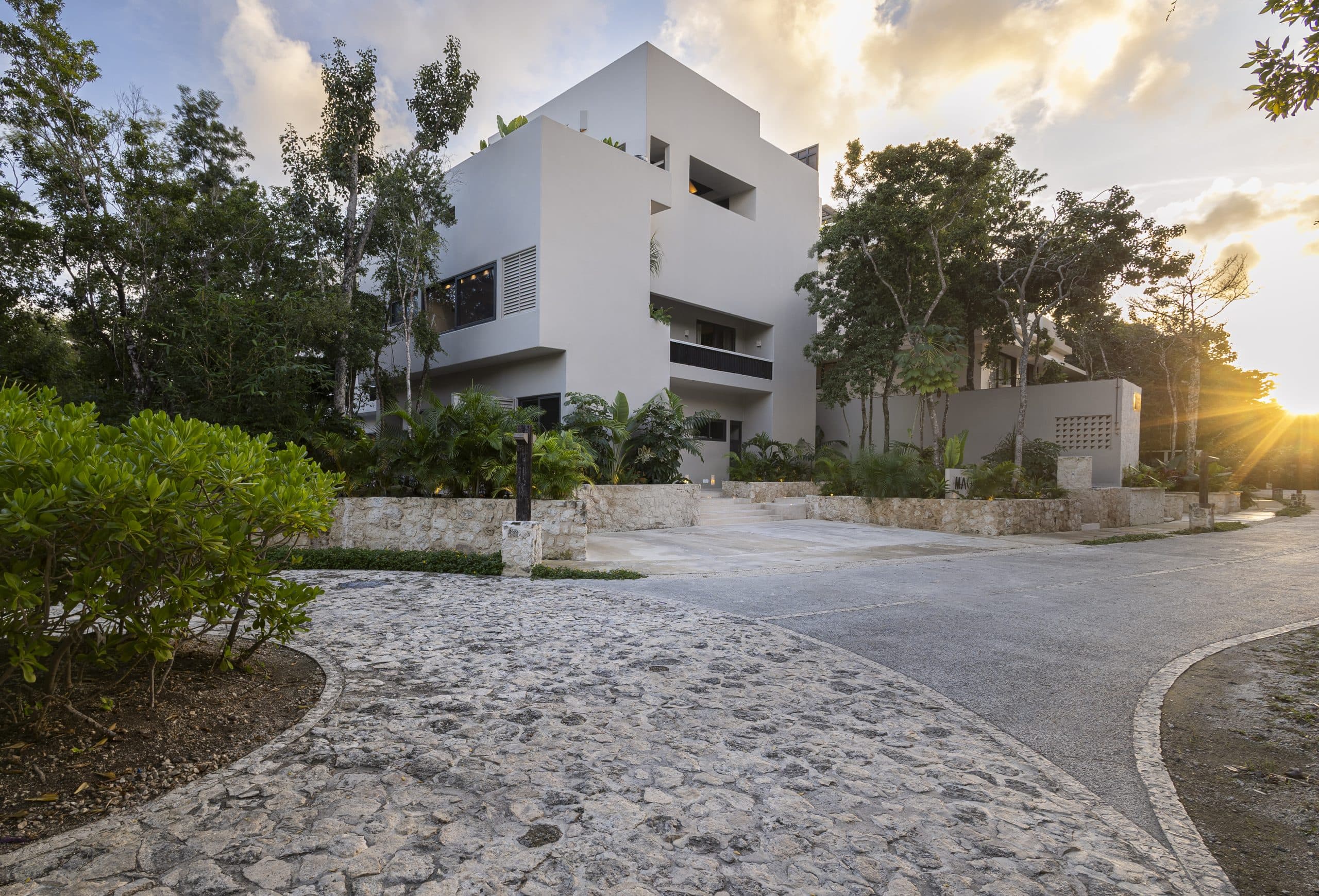 VILLA MAÓ